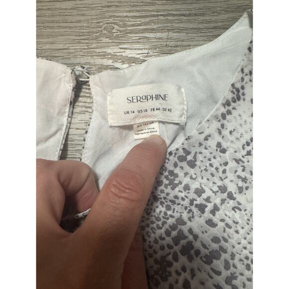 Seraphine Maternity And Nursing Blouse US 10 Snake print White Gray Zippers EUC - Picture 5 of 13